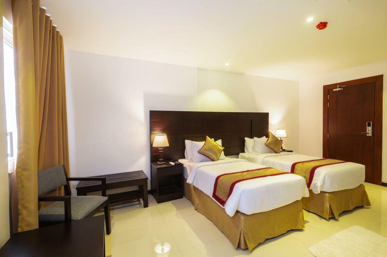 Saveira Hotel 2*